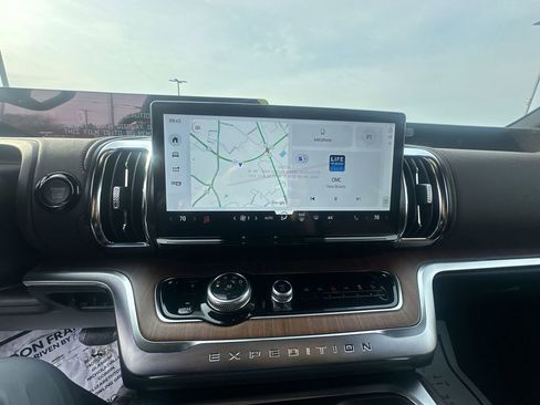 New 2026 Ford Expedition Max King Ranch image 22