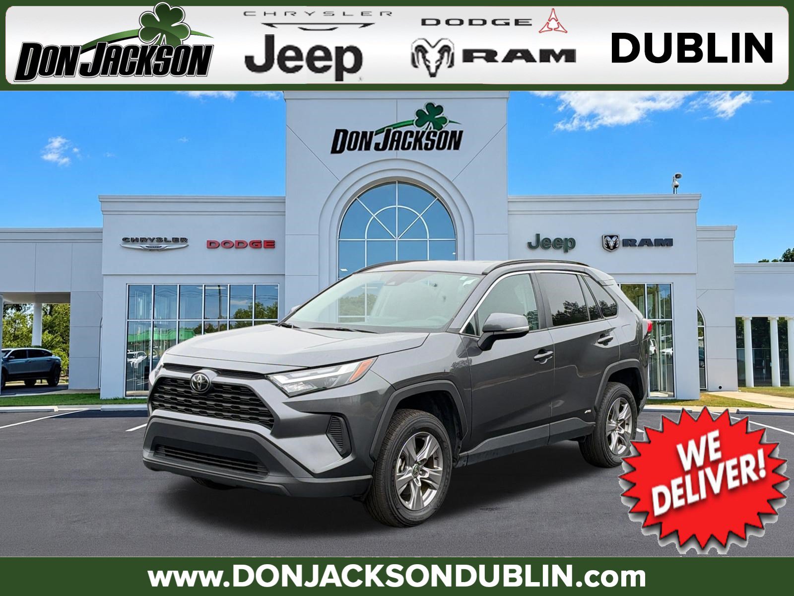 Used 2025 Toyota RAV4 XLE AWD/4WD image 1