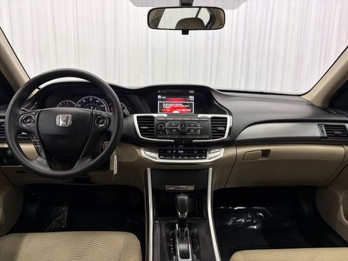Used 2014 Honda Accord LX image 10