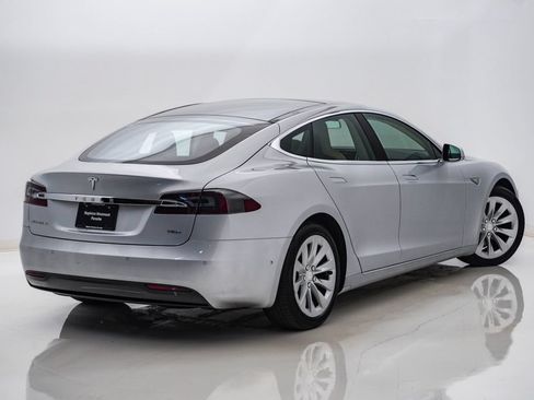 Used 2016 Tesla Model S 60D AWD/4WD image 10