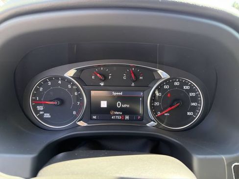 Used 2023 GMC Acadia SLT w/ Elevation Edition AWD/4WD image 11