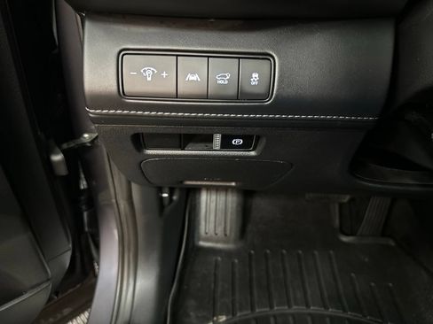 Used 2022 Hyundai Santa Fe Limited AWD/4WD image 33