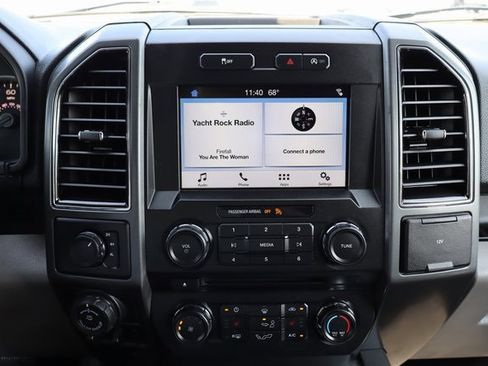 Used 2018 Ford F150 XLT w/ Equipment Group 302A Luxury image 6