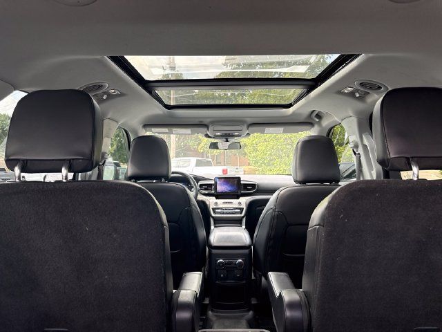 Used 2021 Ford Explorer XLT w/ Equipment Group 202A AWD/4WD image 7