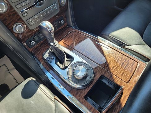 Used 2019 Nissan Armada Platinum w/ Captain's Chairs Package AWD/4WD image 24