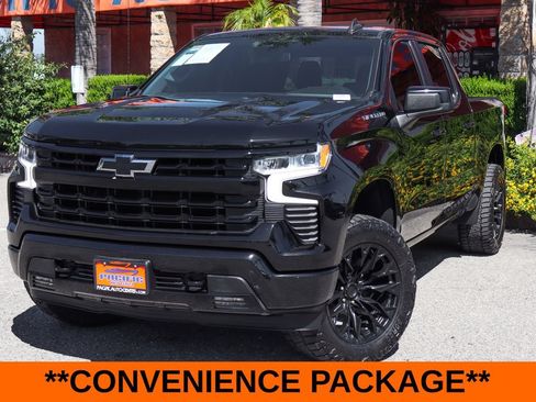 Used 2023 Chevrolet Silverado 1500 RST AWD/4WD image 4