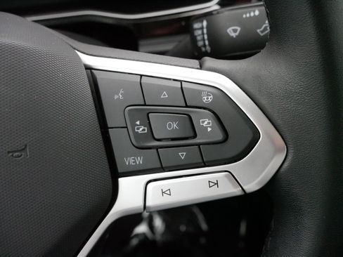 Certified 2024 Volkswagen Jetta SEL image 25