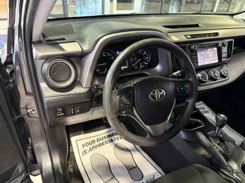 Used 2017 Toyota RAV4 LE FWD image 29