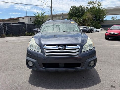 Used 2014 Subaru Outback 2.5i Premium w/ Moonroof Package AWD/4WD image 8