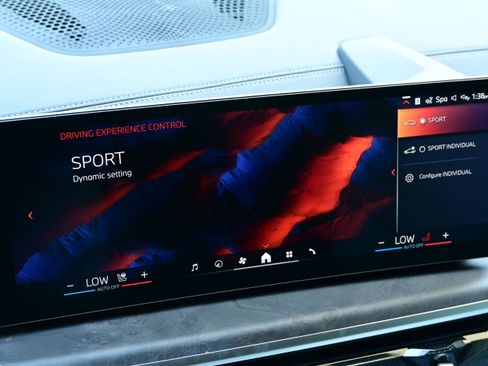 New 2026 BMW X5 xDrive40i w/ Premium Package image 24