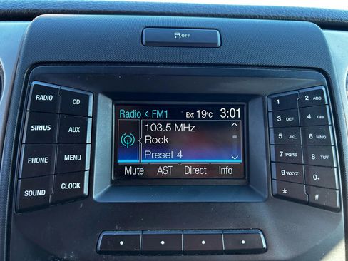 Used 2014 Ford F150 XLT w/ Equipment Group 302A Luxury image 17