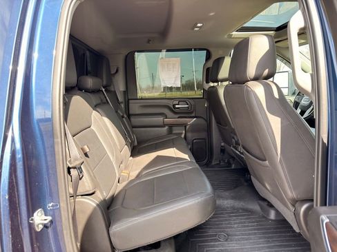 Used 2022 GMC Sierra 2500 SLT w/ SLT Convenience Package image 56