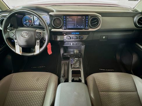 Used 2022 Toyota Tacoma SR5 RWD image 26