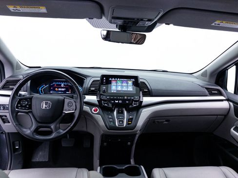 Used 2020 Honda Odyssey Touring image 25