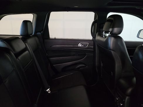 Used 2022 Jeep Grand Cherokee Laredo X RWD image 19