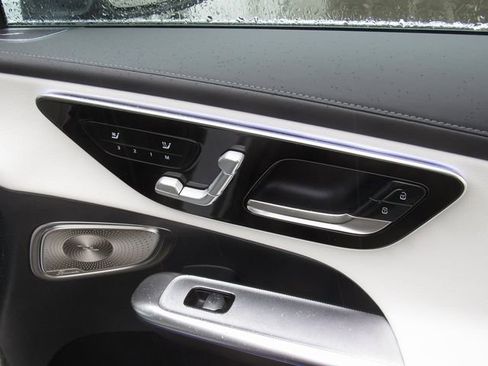 New 2026 Mercedes-Benz GLC 300 4MATIC image 21