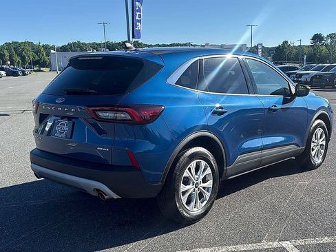Used 2023 Ford Escape Active AWD/4WD image 6