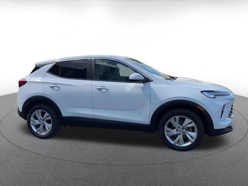 Used 2025 Buick Encore GX Preferred FWD image 13