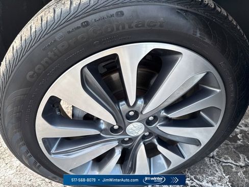 Certified 2022 Buick Encore Preferred w/ Safety Package image 4