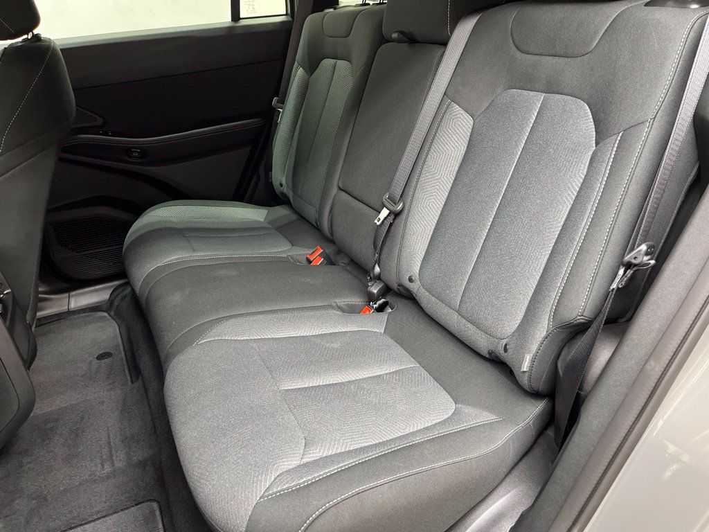 New 2026 Jeep Cherokee Laredo AWD/4WD image 5