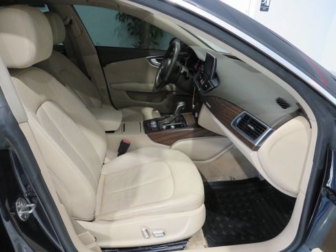 Used 2016 Audi A7 3.0T Premium Plus w/ 20" Wheel & Tire Package image 11