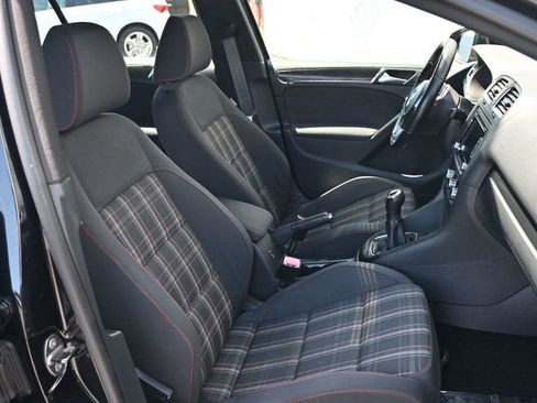 Used 2011 Volkswagen GTI 4-Door image 12