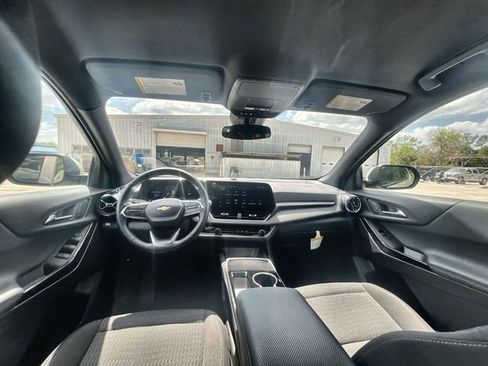 Certified 2025 Chevrolet Equinox LT image 19