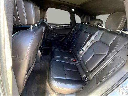 Used 2016 Porsche Macan S image 28