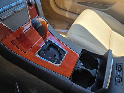 Used 2010 Lexus ES 350 FWD image 30