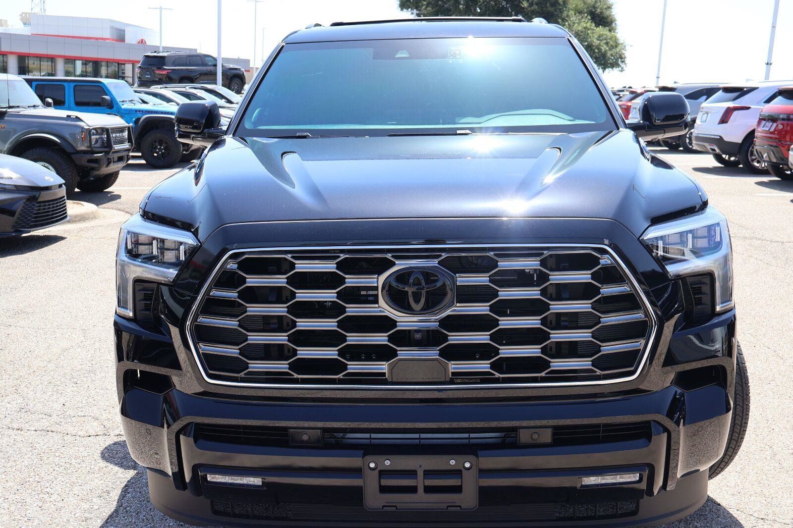 Certified 2026 Toyota Sequoia Platinum AWD/4WD image 8