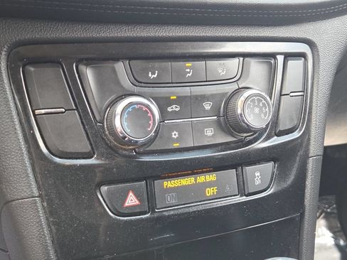 Used 2019 Buick Encore Preferred FWD image 26
