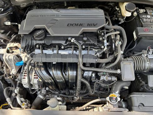 Used 2025 Kia K4 FWD image 32