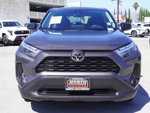 Used 2024 Toyota RAV4 LE AWD/4WD image 3