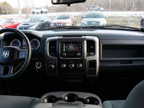 Used 2015 RAM 1500 Express image 42