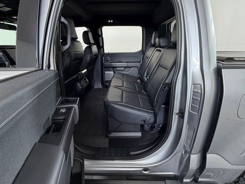 Used 2025 Ford F150 Lariat w/ Equipment Group 501A Mid image 7