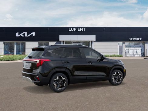 New 2026 Kia Seltos S image 9