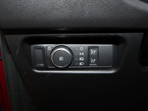 Used 2025 Ford Ranger XLT w/ Equipment Group 301A High image 9