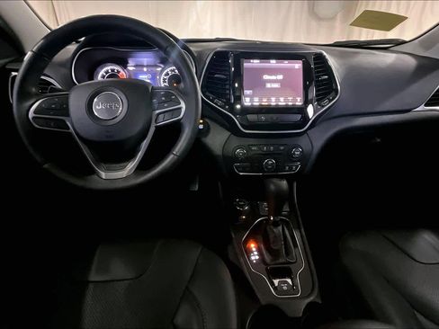 Used 2019 Jeep Cherokee Limited AWD/4WD image 15
