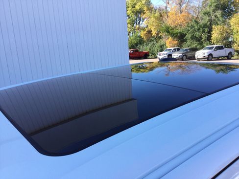 Used 2025 Ford F150 Lariat w/ Equipment Group 501A Mid image 6