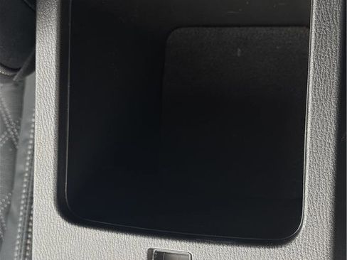 Used 2023 Mitsubishi Outlander SEL image 23