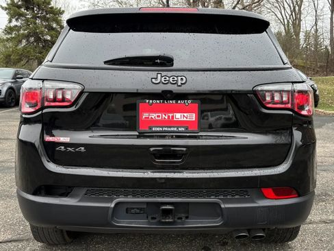 Used 2021 Jeep Compass Latitude AWD/4WD image 8