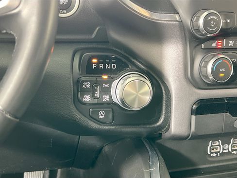 Used 2022 RAM 1500 Laramie w/ Sport Appearance Package AWD/4WD image 16