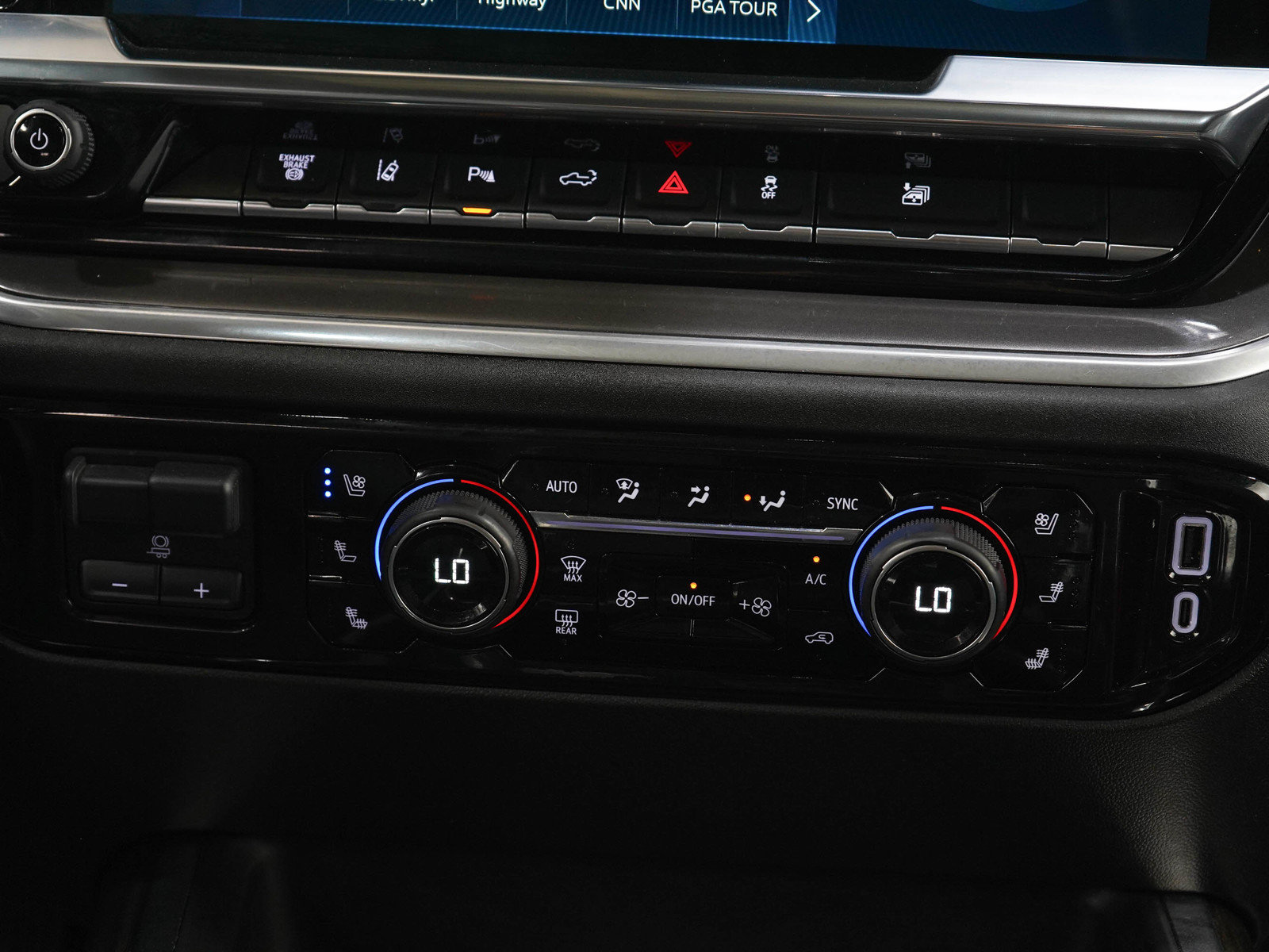 Used 2025 Chevrolet Silverado 2500 High Country w/ High Country Premium Package AWD/4WD image 20