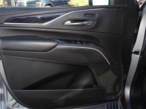 Used 2023 Cadillac Escalade V image 14