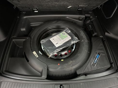 Used 2024 Jeep Grand Cherokee Limited 4xe image 41