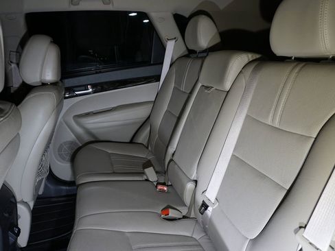 Used 2014 Kia Sorento EX image 18