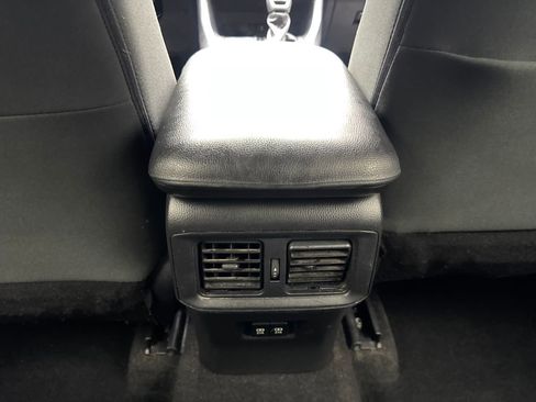 Used 2021 Toyota RAV4 XLE image 71