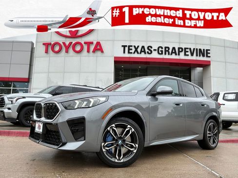 Used 2025 BMW X2 xDrive28i w/ M Sport Package AWD/4WD image 1