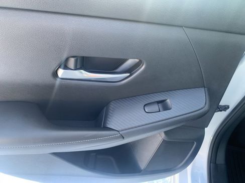 Used 2020 Nissan Sentra SV image 22