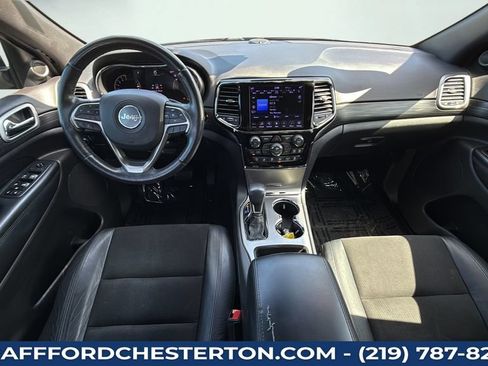 Used 2020 Jeep Grand Cherokee Altitude RWD image 14